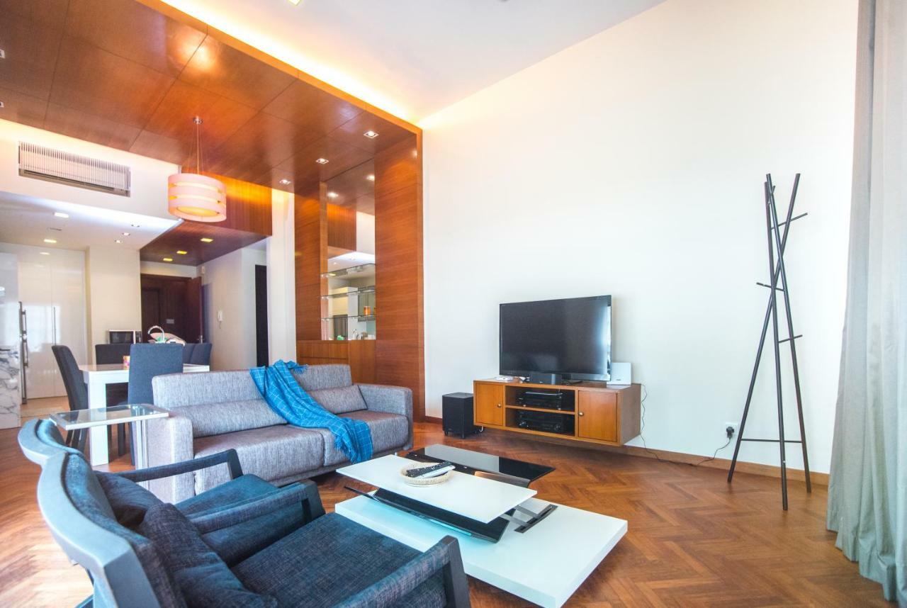 The Suites At Waterside Straits Quay By Plush Bagan Jermal Habitación foto